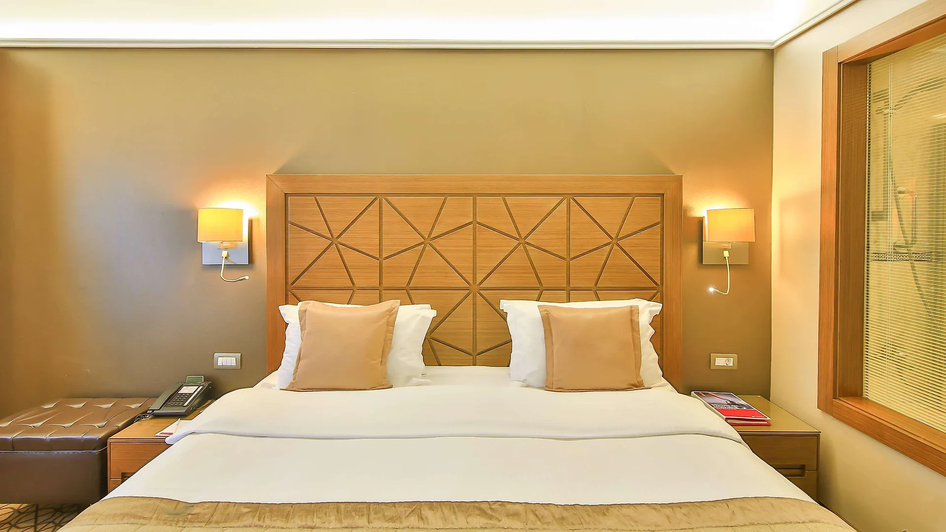 Ramada By Wyndham Istanbul Taksim Ξενοδοχείο 4*,  Τουρκία