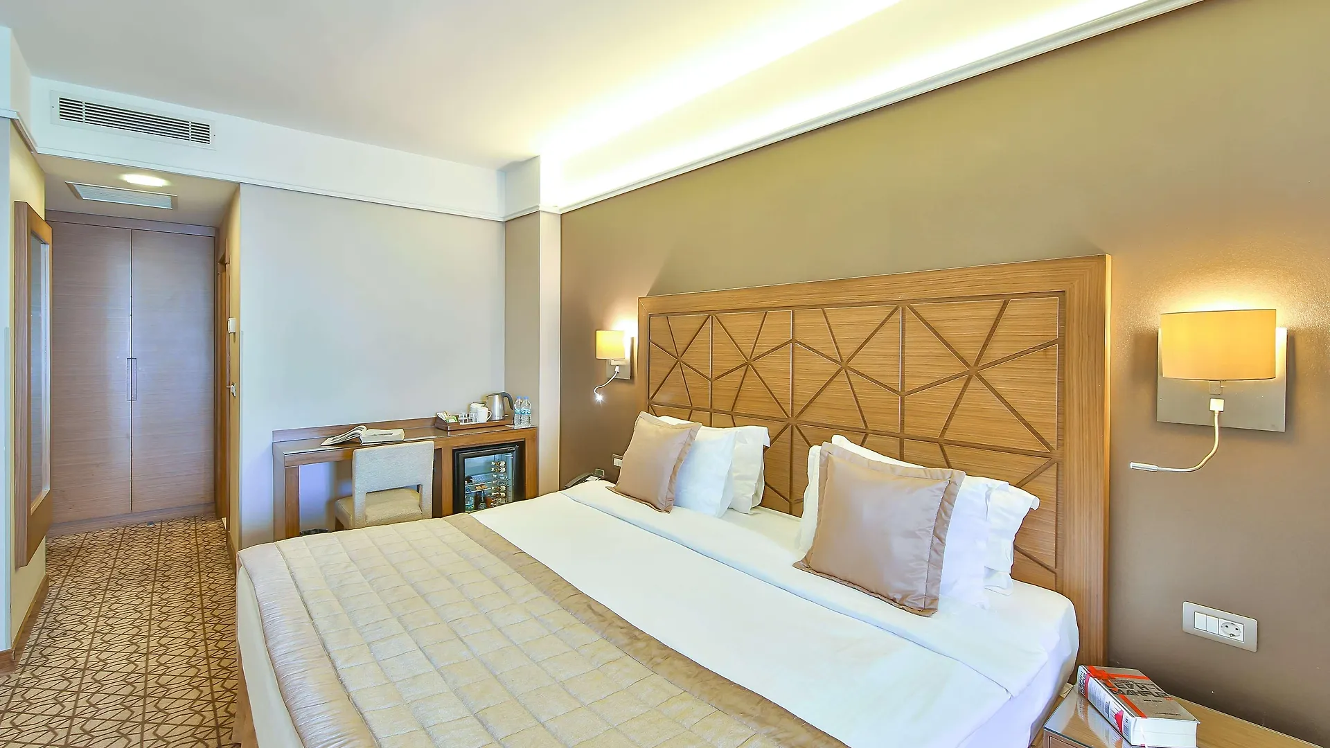 Ramada By Wyndham Istanbul Taksim Ξενοδοχείο Τουρκία