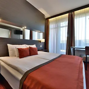 Hotel City Inn 4*, Boedapest Hongarije