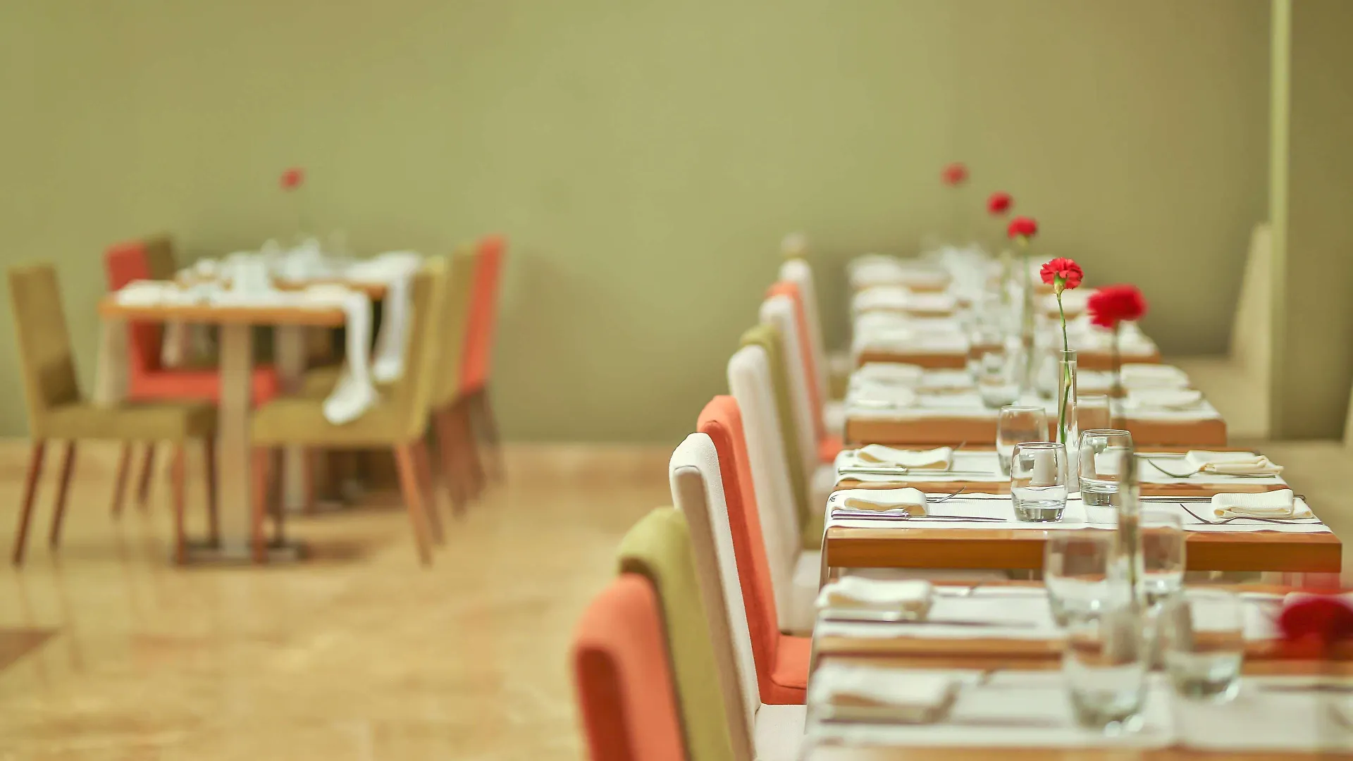 מלון Ramada By Wyndham Istanbul Taksim 4*,  טורקיה