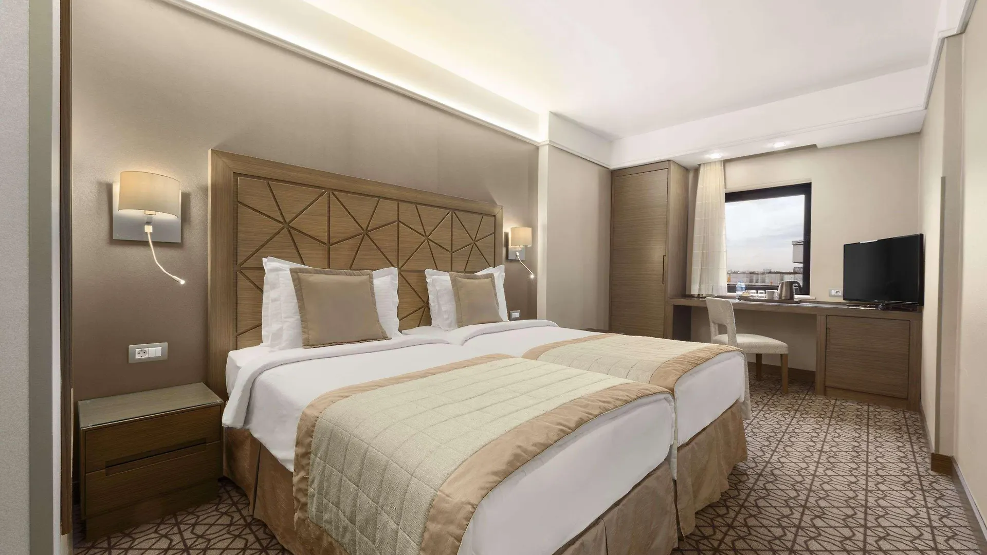 ****  מלון Ramada By Wyndham Istanbul Taksim טורקיה